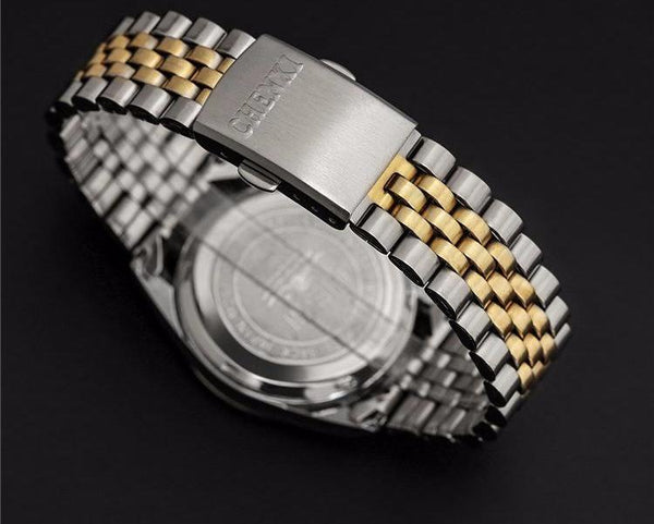 Classic Quartz Watch